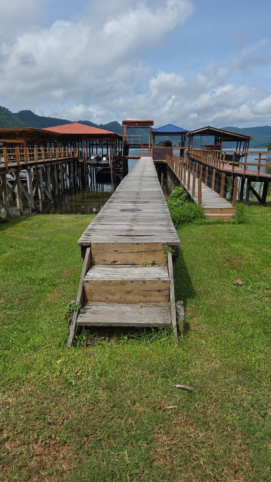 Venta de Casa en Residencial privado en el Lago de Coatepeque, fotografía 8