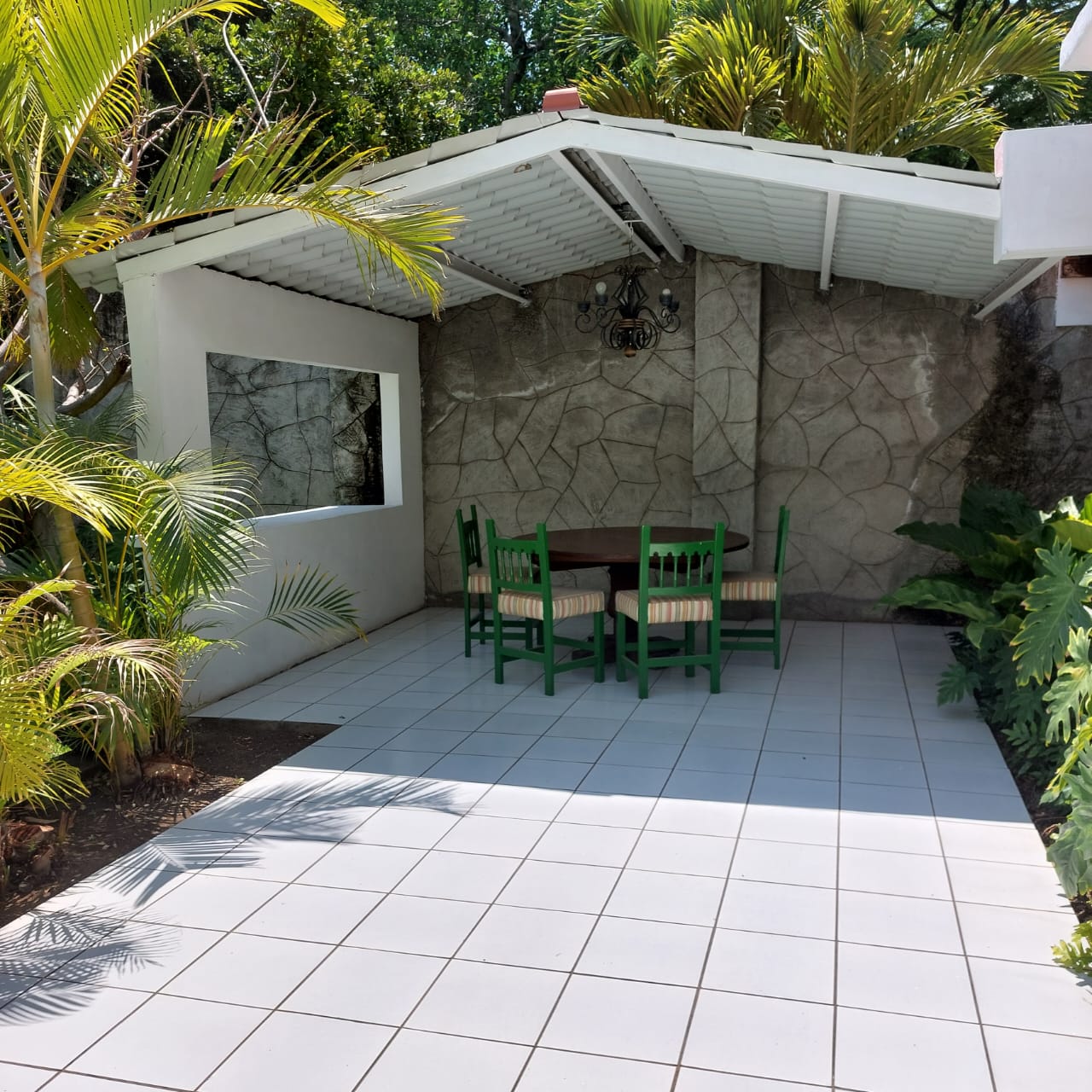 Venta de Casa en el Lago de Coatepeque, fotografía 9