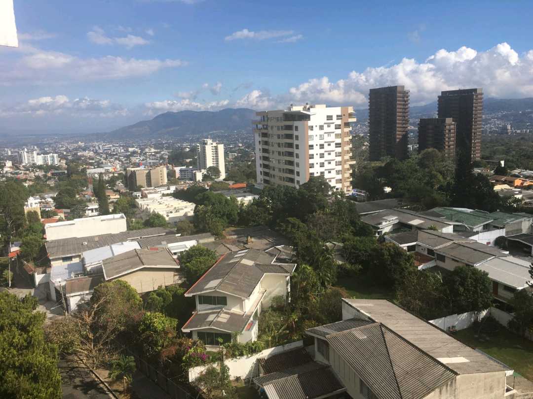 Apartamento Duplex en venta Col. Escalón, fotografía 5
