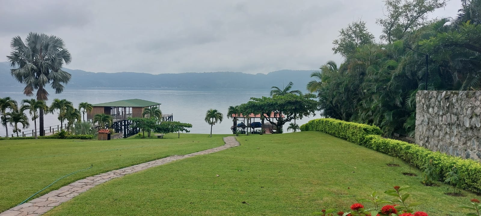 Casa ChV en el Lago de Coatepeque, fotografía 6